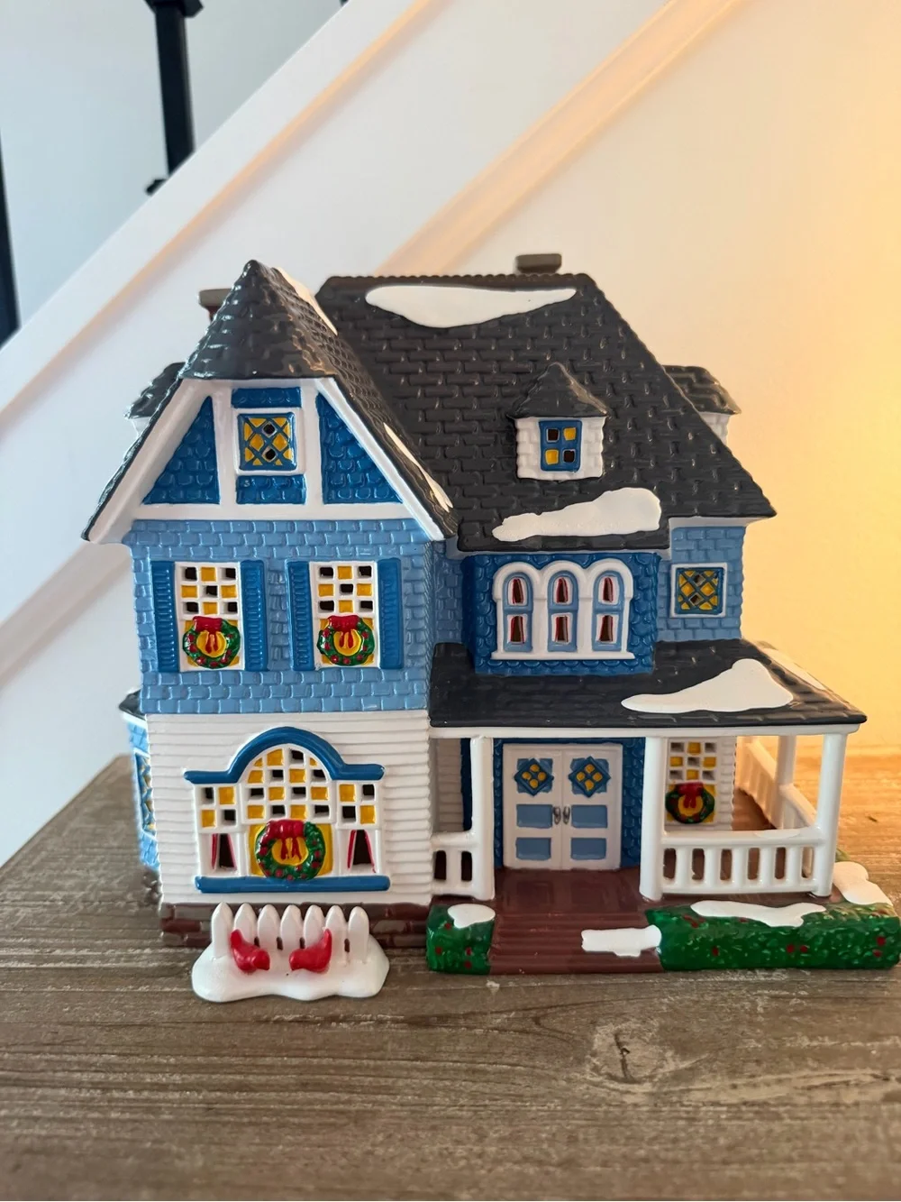 Department 56 American Architecture Series Snow Village Shingle Victorian